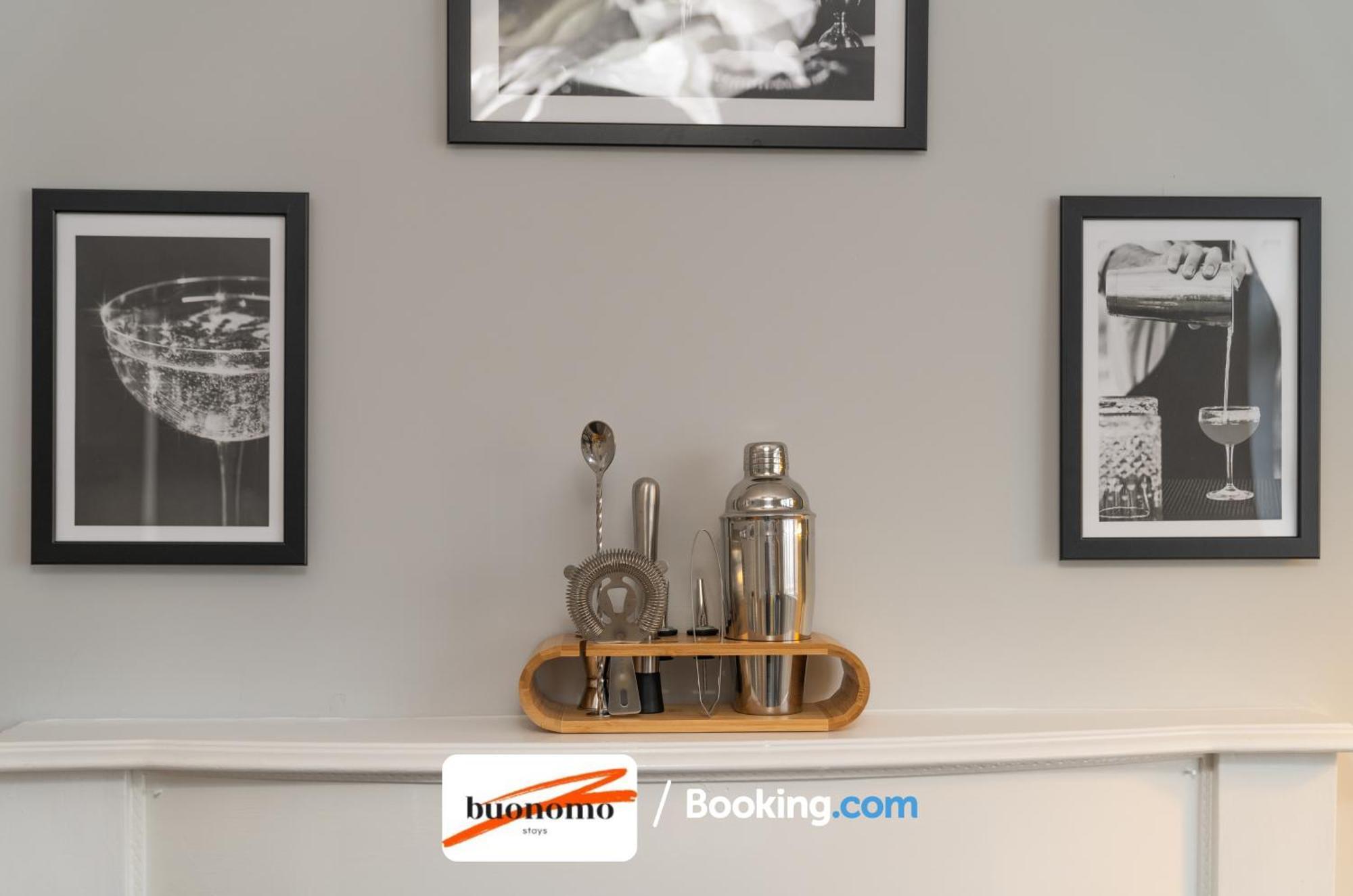Two Bedroom Apartment By Buonomo Stays Short Lets & Serviced Accommodation With Balcony Лондон Екстериор снимка